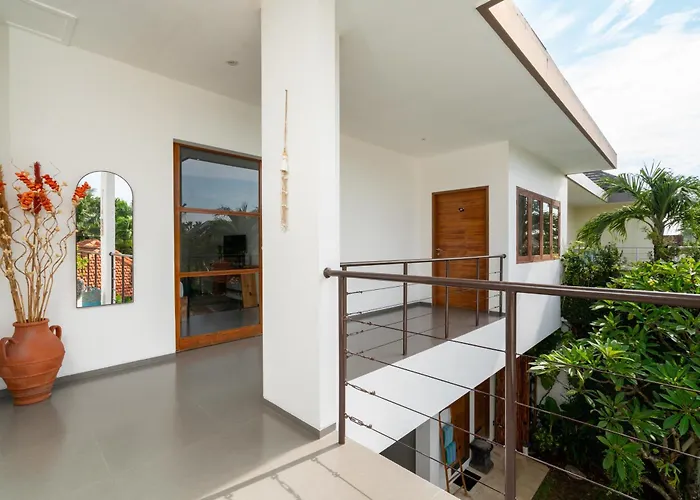 Beautiful Modern In The Heart Of